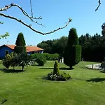 Complejo Rural Alheli - Y Valdredo