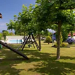 Complejo Rural Alheli - Y Aparthotel 2*