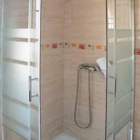 Complejo Rural Alheli - Y Apart Otel