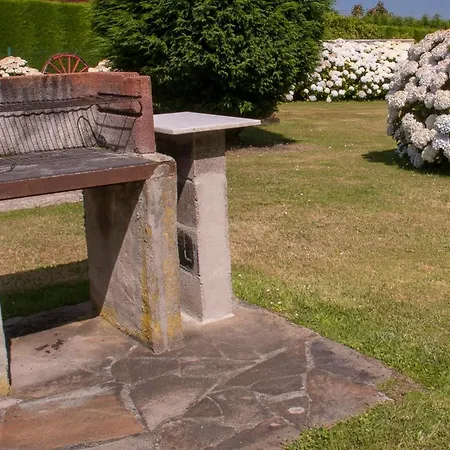 Y Casa Bego Aparthotel Valdredo