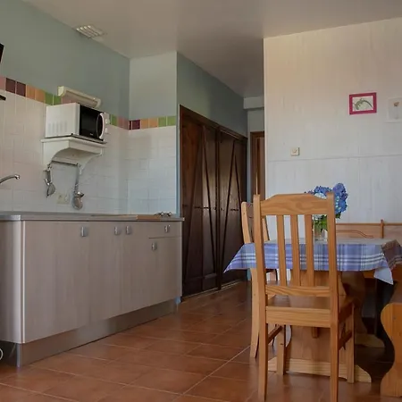 Y Casa Bego Aparthotel Valdredo
