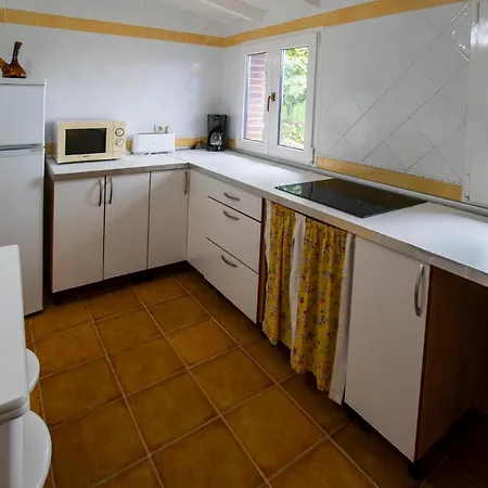 Y Casa Bego Aparthotel 2*