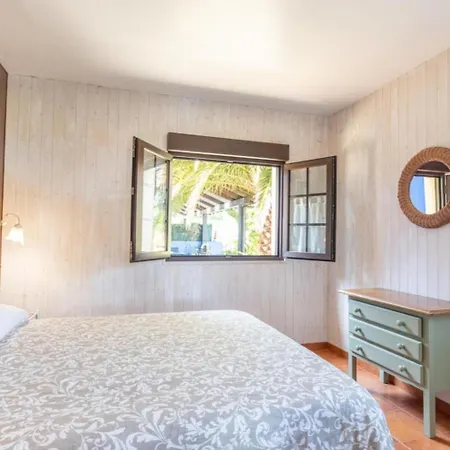 Complejo Rural Alheli - Y Aparthotel 2*