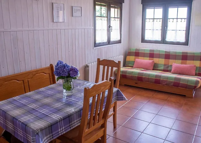 Apartahotel Complejo Rural Alhelí - Y Valdredo