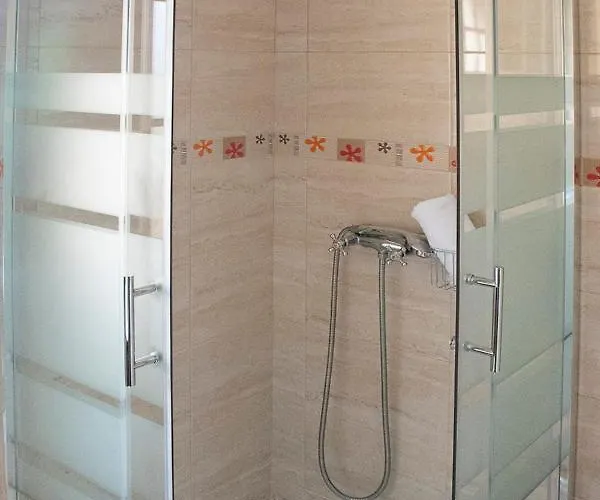 Complejo Rural Alhelí - Y Apartahotel