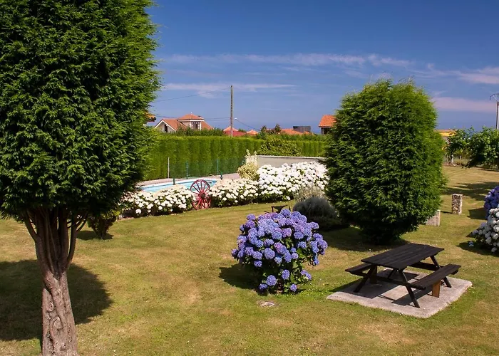 Apartahotel Complejo Rural Alhelí - Y Valdredo