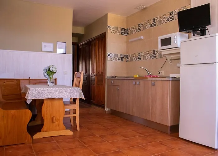 Complejo Rural Alhelí - Y 2*