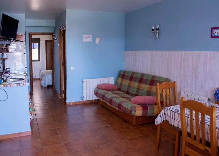 Apartahotel Complejo Rural Alhelí - Y 2*