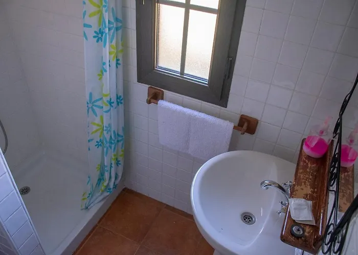 Complejo Rural Alhelí - Y Valdredo