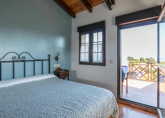 Complejo Rural Alhelí - Y Valdredo